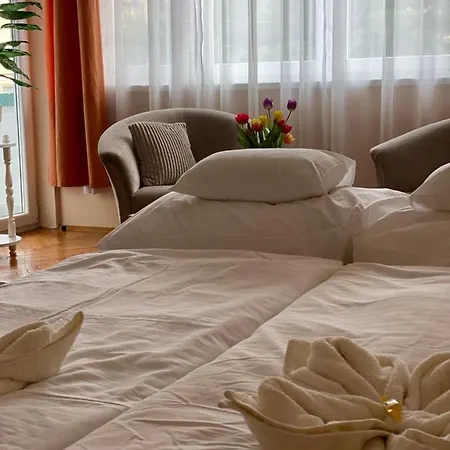 Centroom Apartment *